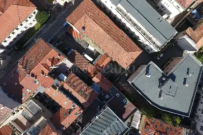 Palazzo in vendita, Via Como, Varese