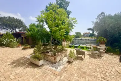 Casa Indipendente in vendita, Via Maenza, Nettuno