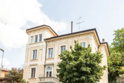 Villa in vendita, Via San Mamolo, Bologna