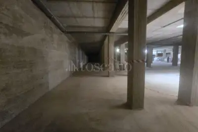 Magazzino in vendita, Viale Tica, Siracusa