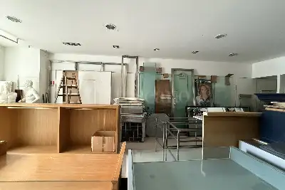 Negozio in vendita, Piazza Francesco Paolo Tosti, Palermo