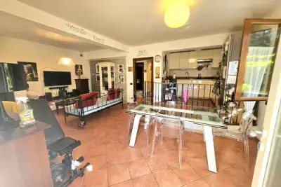 Casa in vendita, Via Trento, Nave