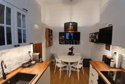 Casa in vendita, Via Bartolomeo Eustachi, Milano