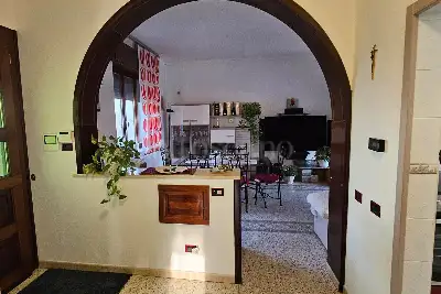 Villa in vendita, Via Monte Rosa, Fagnano Olona