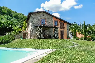 Villa in vendita, Località Capannella, Camporgiano