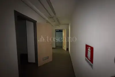 Negozio in vendita, Viale Luigi Einaudi, Bari