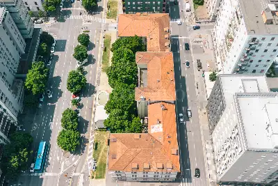 Palazzo in vendita, Via Vittorio Emanuele 50, Brescia