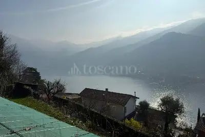 Agricolo in vendita, Via Giuseppe Bianchi, Moltrasio