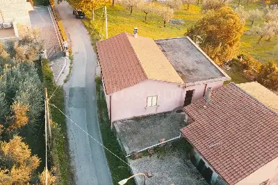 Casa Indipendente in vendita, Via Acquacandida , Cervaro