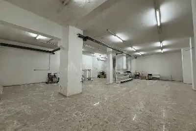 Negozio in vendita, Via Italica, Pescara