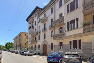 Casa in vendita, Via Francesco Anzani 6, Milano