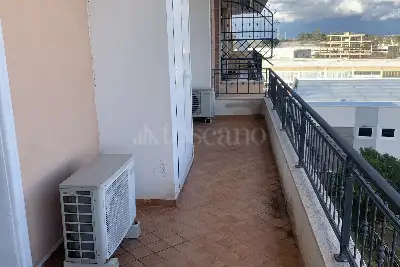 Casa in vendita, Via dei Castelli Romani, Pomezia