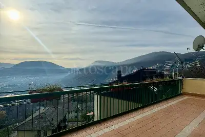 Villa in vendita, Via San Guglielmo Da Vercelli - Mercogliano, Mercogliano