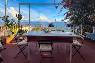 Casa in vendita, Via Marechiaro, Napoli
