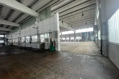 Capannone in vendita, Via Po, Codogno