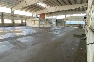 Warehouse for sale, Via Po, Codogno