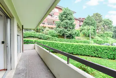 Casa in vendita, Via Deledda, Como