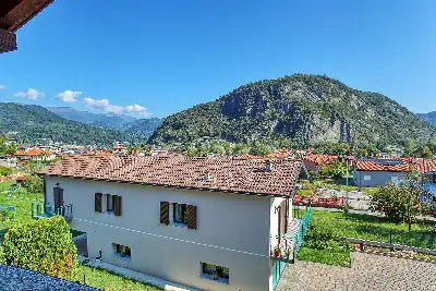 Villa in vendita, Via Pianazzo, Lavena Ponte Tresa