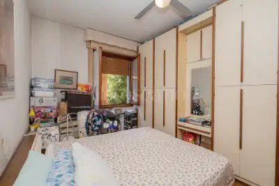 Casa in vendita, Via Francesco Arese 20, Milano