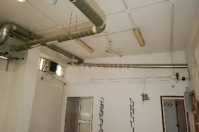 Negozio in affitto, Via Filippo Meda , Roma