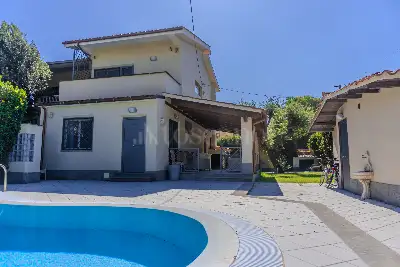 Villa Bifamiliare in vendita, Via Gioiosa Marea, Fiumicino