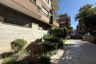 Casa in vendita, Corso Duca di Genova, Roma