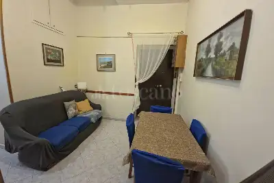 Casa in vendita, Via Enrico Arlotta, Napoli