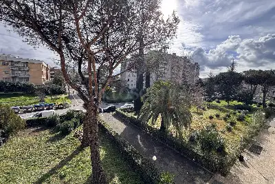 Casa in vendita, Viale dei Caduti Nella Guerra di Liberazione, Roma
