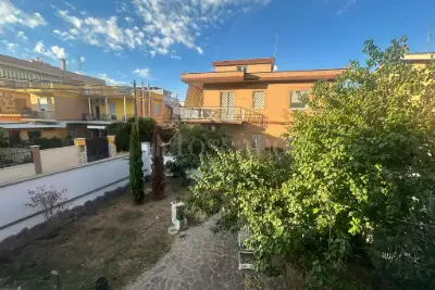 Villa in vendita, Via Capo Linaro, Roma