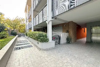 Casa in vendita, Via dei Fontanili, Milano