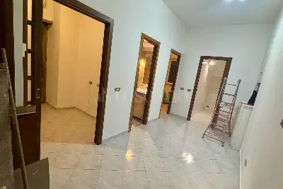 Casa in vendita, Via Poggio Bracciolini, Roma