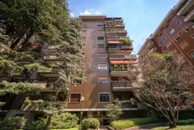 Casa in vendita, Via Leon Battista Alberti, Milano