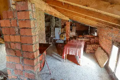 Casa Indipendente in vendita, Via Della Repubblica, Bisuschio