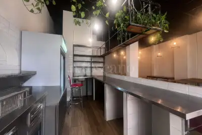 Attività Commerciale in vendita, Via Lucio Papirio, Roma