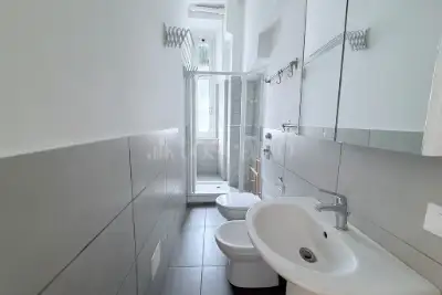 Casa in vendita, Viale Tibaldi, Milano