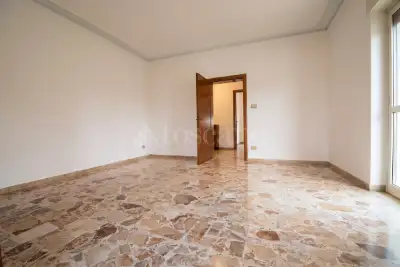 Casa in vendita, Via Tagliamento, Prato