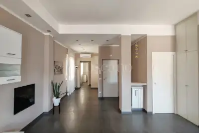 House for sale, Via dei Bentivoglio, Roma