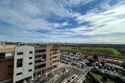Casa in vendita, Piazza Leon Battista Alberti, Fiumicino