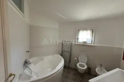 Casa in vendita, Piazza Vittorio Emanuele, Rieti