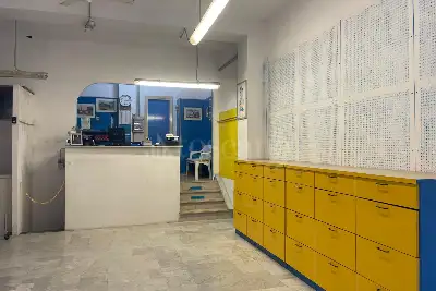 Negozio in affitto, Via Isole Figi , Roma