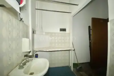 Negozio in vendita, Via Catania, Messina