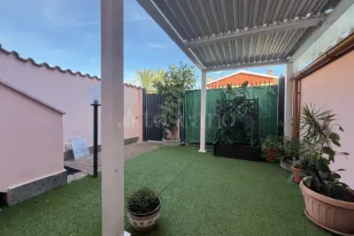 Villino a Schiera in vendita, Via Adriano Casadei, Fiumicino