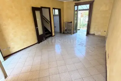 Villa Bifamiliare in vendita, Via Nona, Brescia
