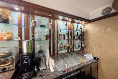 Attività Commerciale in vendita, Via Romana, Nettuno