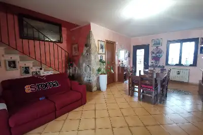 Villa Plurifamiliare in vendita, Via Sesto San Giovanni, Roma