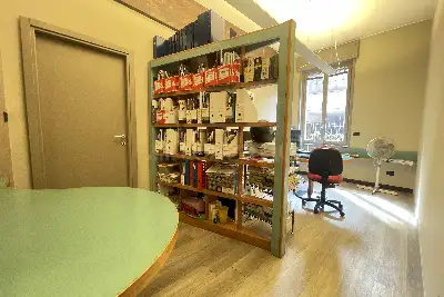 Casa in vendita, Via Alessandro Volta, Milano