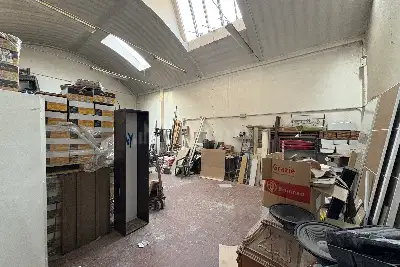 Laboratorio in vendita, Via Lago di Nemi, Milano