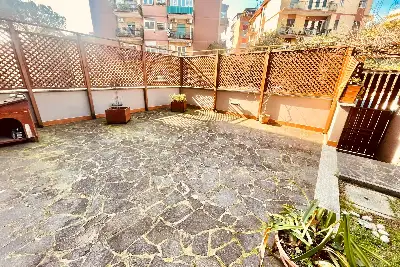 Casa in affitto, Via Pietro Paolo Vergerio, Roma