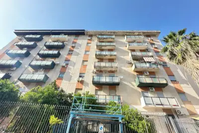 Casa in vendita, Via Bronte, Palermo