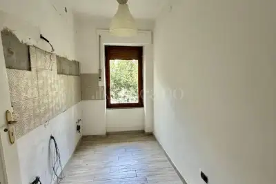 Casa in vendita, Via Casale, Avellino